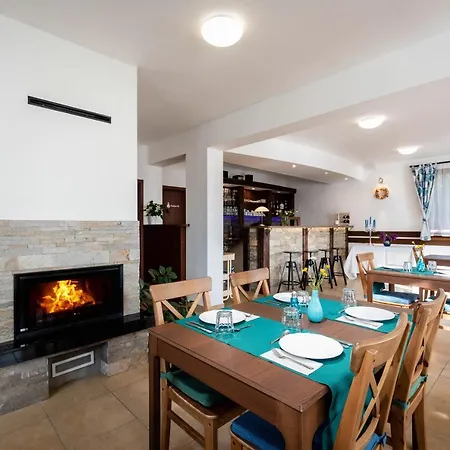Ubytovanie&restauracia Bodliak 게스트하우스 3*